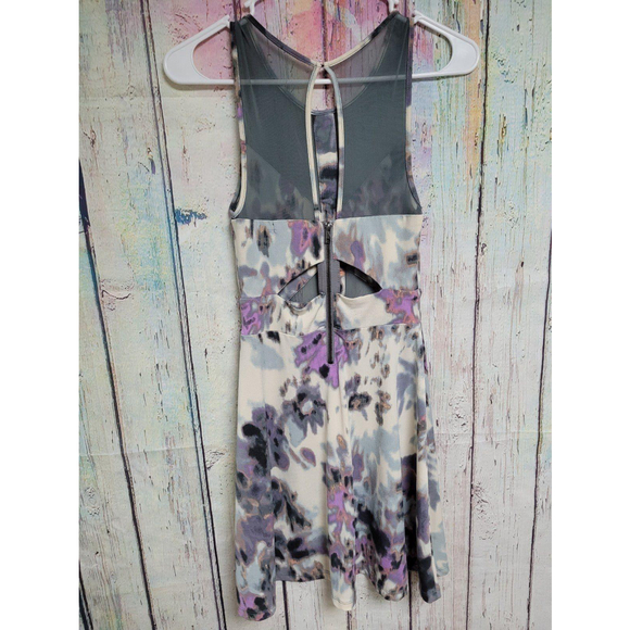 Silence and Noise Dress - Picture 6 of 9